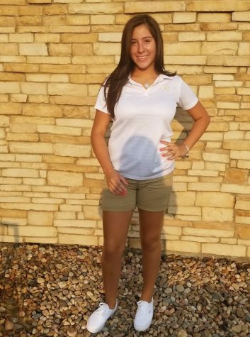 Photo of Julia Contreras (Class of 2021)