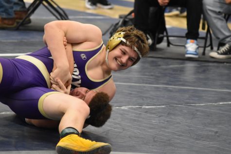 Wrestling: Tigers Send 5 to State