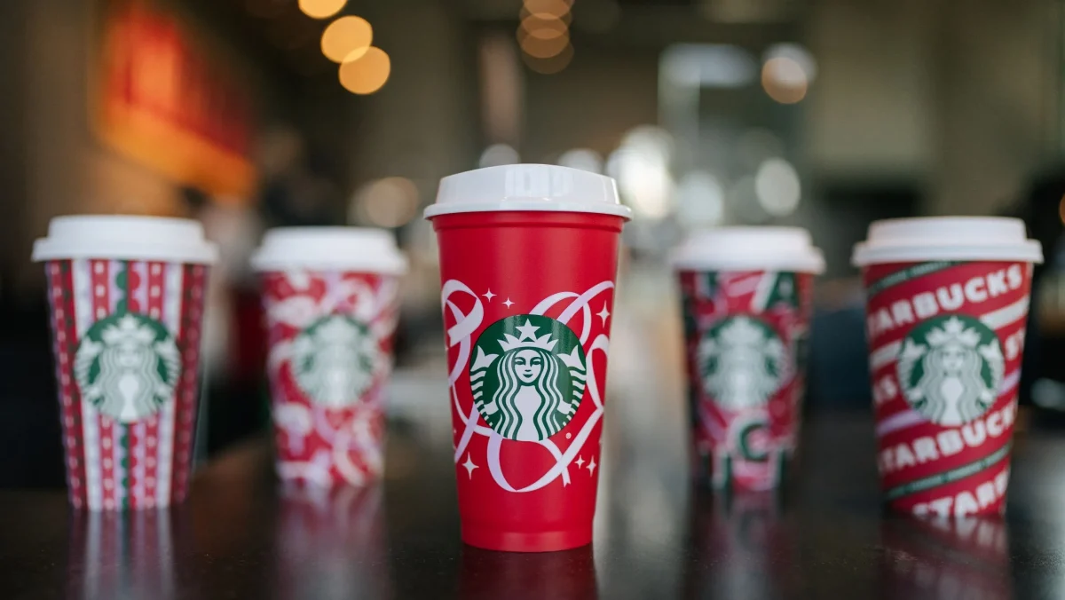 Christmas Drinks from Starbucks are here