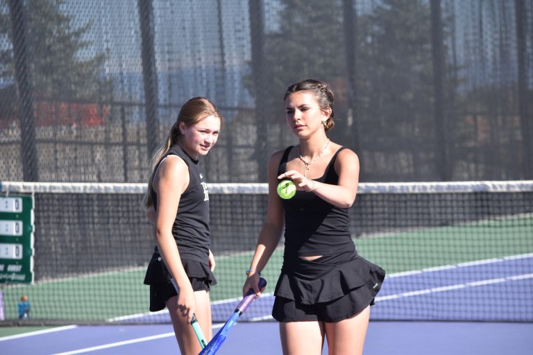 Tigers show well at Tennis Regionals