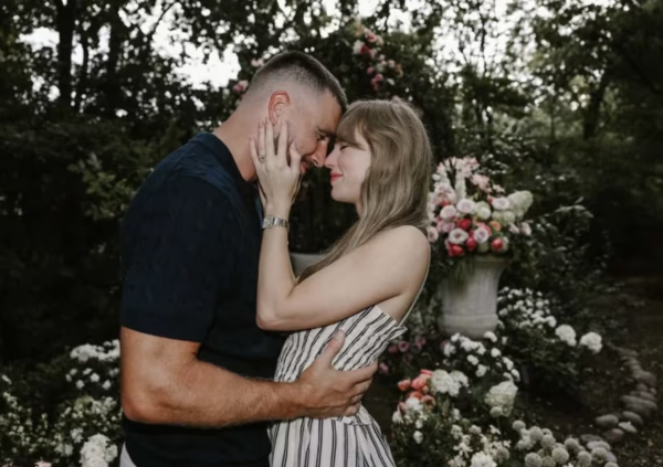 Travis Kelce pops the question!