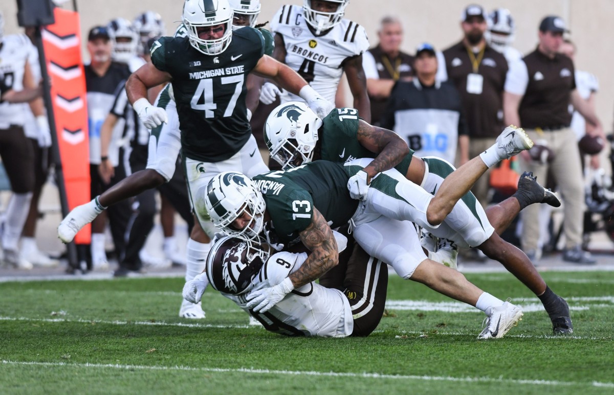 The Spartans dominate the Home Opener in East Lansing