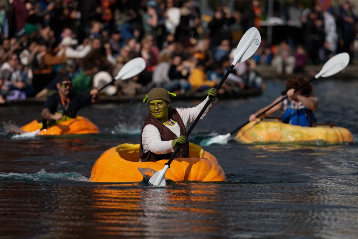 Giant Floating Pumpkin Races in Oregon