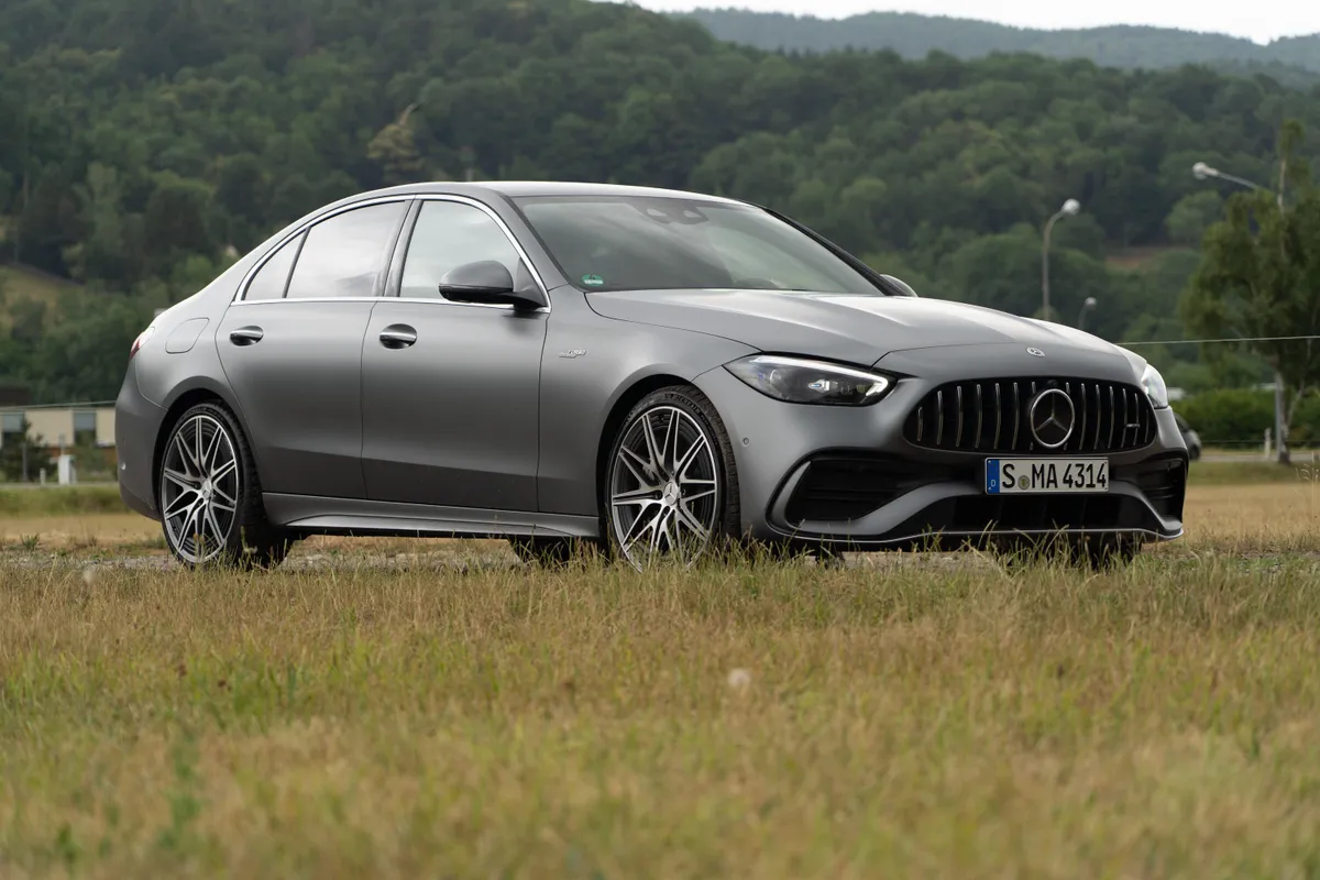 2023 AMG C43